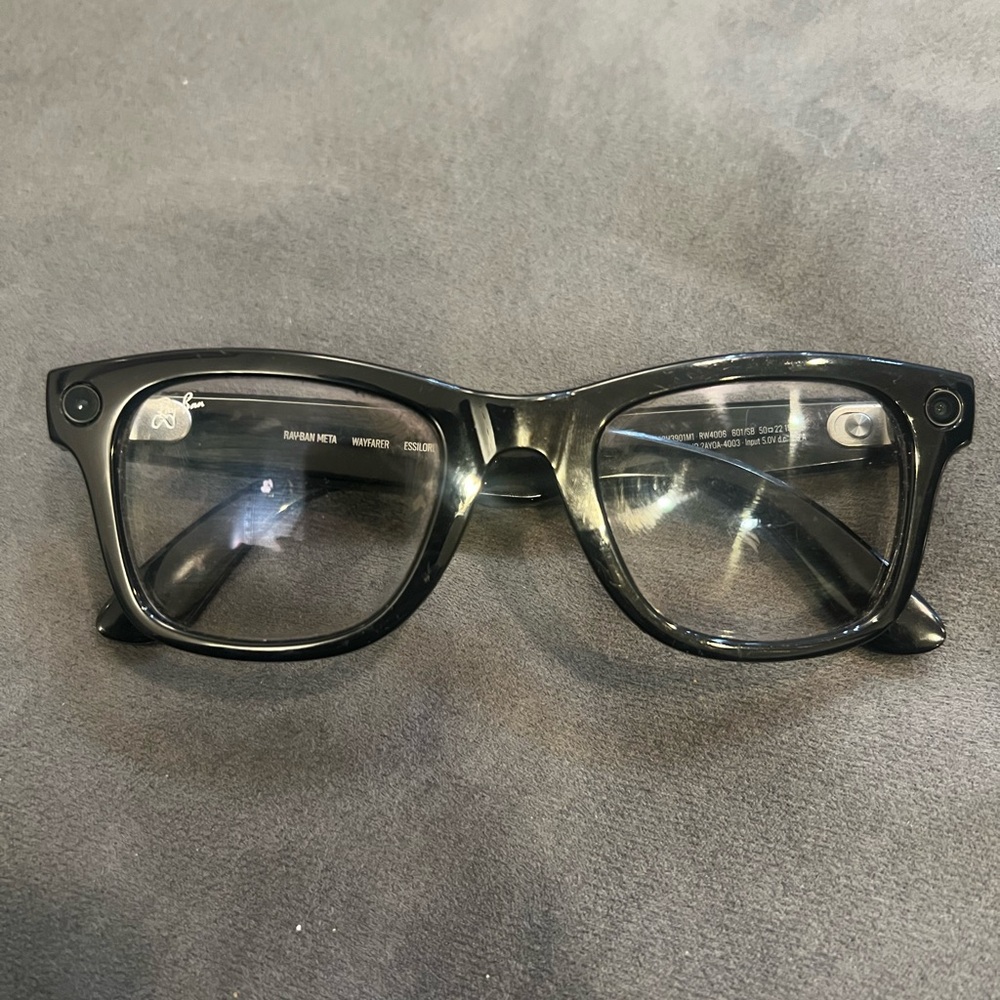 Ray-Ban Black Meta Wayfarer Glasses